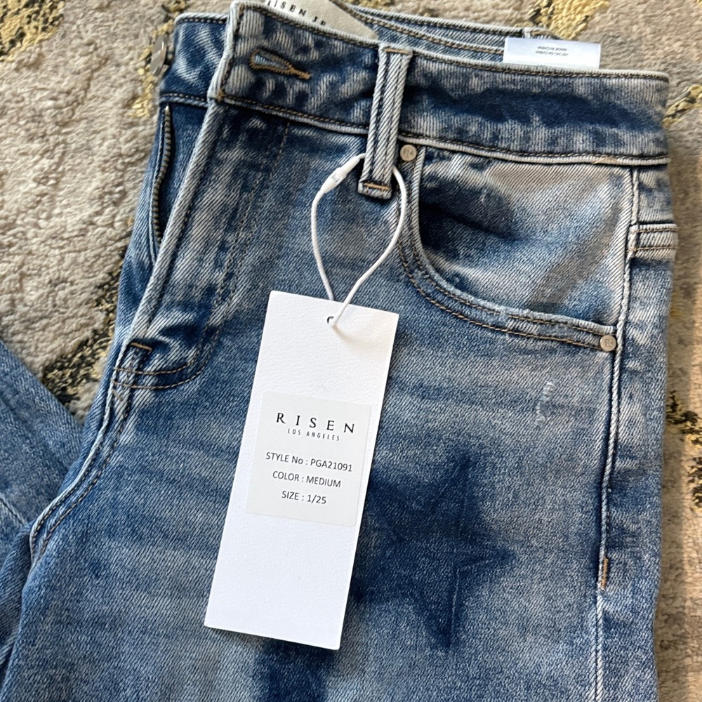 Risen Celeste High Rise Star Shadow Boyfriend Jeans NWT - Picture 5 of 7